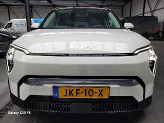Kia EV3 150-KW 81.4kwh Automaat Panoramadak picture 17