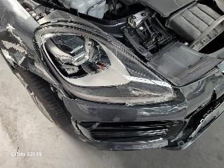 Porsche Cayenne Coupe 3.0 e-Hybrid 340-KW Automaat 4-WD Platinum-Edition picture 11