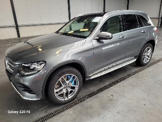 Vaurioauto  passenger cars Mercedes GLC 350E 235-KW Automaat 4-MATIC AMG Panoramadak 2017/12