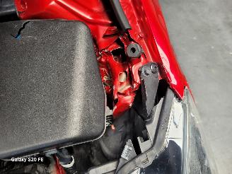 Mazda 2 SkyActiv-G 1.5 66-KW GT-M 5drs picture 12