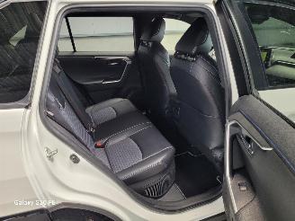 Toyota Rav-4 Hybrid 2.5 131-KW Automaat Two-Tone 2-WD picture 15