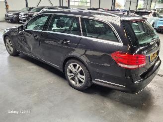 Mercedes E-klasse 220 CDi Estate 125-KW Automaat Avantgarde picture 4