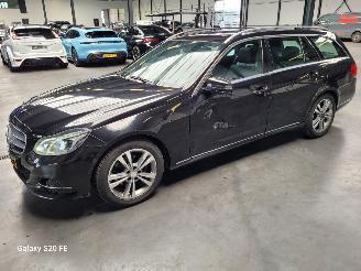 Mercedes E-klasse 220 CDi Estate 125-KW Automaat Avantgarde picture 3