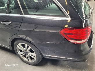 Mercedes E-klasse 220 CDi Estate 125-KW Automaat Avantgarde picture 10
