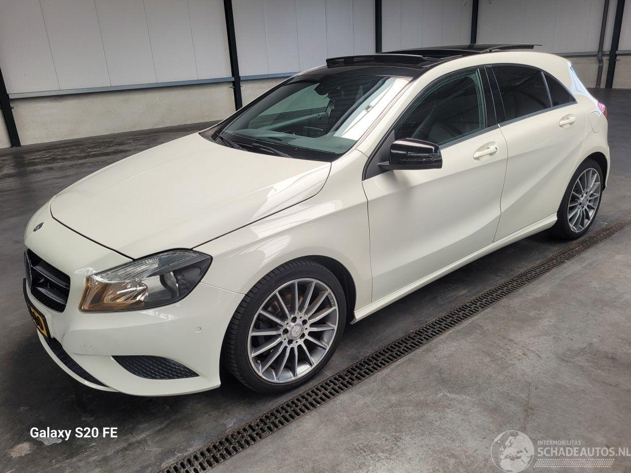 Mercedes A-klasse 180 90-KW 6-Bak Prestige 5drs Panoramadak