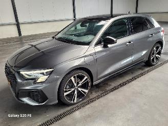 Unfallwagen Audi A3 Sportback 40 TFSIe 150-KW S-Tronic S-Line 5drs 2020/12