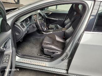 Volvo V-60 1.5 T3 112-KW Automaat R-DESIGN picture 15