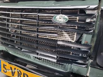 Land Rover Defender 90 2.4 TD 90-KW 6-Bak S 4-WD 3drs picture 9