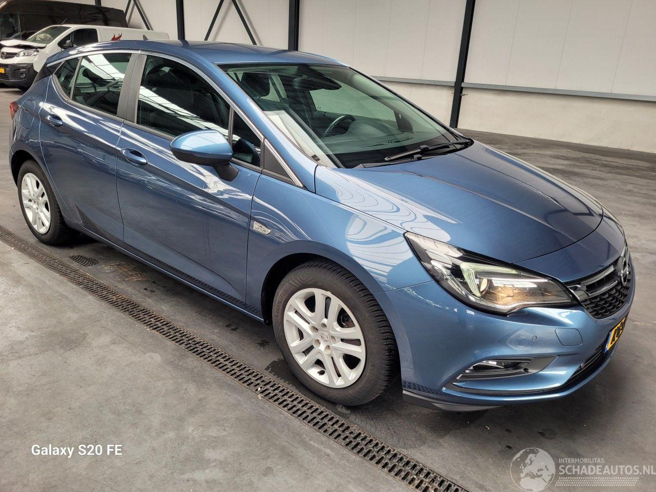 Opel Astra 1.0 Business 77-KW 5-Bak 5drs