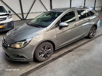 Unfallwagen Opel Astra Sports Tourer 1.4 Turbo 110-KW Automaat 120-Jaar-Edition 2019/10