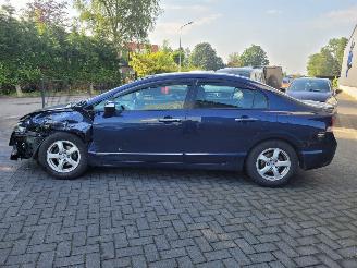 Honda Civic 1. 3 Hybrid picture 9