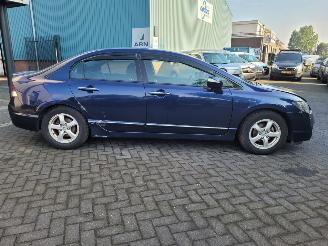 Honda Civic 1. 3 Hybrid picture 10