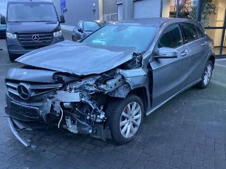demontáž osobní automobily Mercedes A-klasse A (W176), Hatchback, 2012 / 2018 1.6 A-180 16V 2013/6