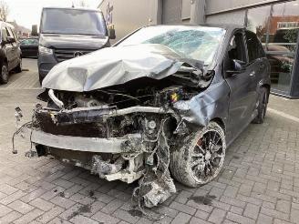 Dezmembrări autoturisme Mercedes B-klasse B (W246), Hatchback, 2011 / 2018 1.6 B-180 BlueEFFICIENCY Turbo 16V 2016/3