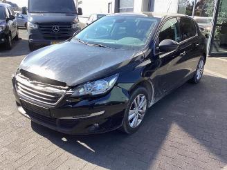 Autoverwertung Peugeot 308 308 (L3/L8/LB/LH/LP), Hatchback 5-drs, 2013 / 2021 1.6 BlueHDi 120 2015/8