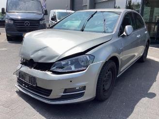 Auto da rottamare Volkswagen Golf Golf VII (AUA), Hatchback, 2012 / 2021 1.6 TDI BlueMotion 16V 2013/9
