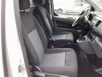 Peugeot Expert Expert (VA/VB/VE/VF/VY), Van, 2016 2.0 Blue HDi 120 16V picture 10