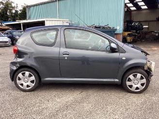 Toyota Aygo Aygo (B10), Hatchback, 2005 / 2014 1.0 12V VVT-i picture 4