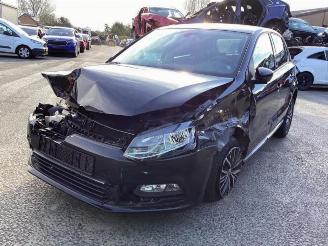 demontáž osobní automobily Volkswagen Polo Polo V (6R), Hatchback, 2009 / 2017 1.0 12V BlueMotion Technology 2016/11