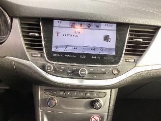 Opel Astra 1.0 Business picture 13