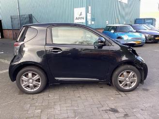 Toyota iQ iQ, Hatchback 3-drs, 2009 / 2015 1.0 12V VVT-i picture 4