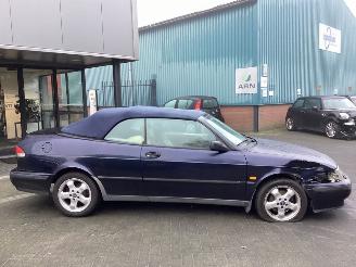 Saab 9-3 2.0 Cabrio picture 4