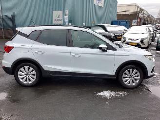 Seat Arona 1.0 TSI Style Business Intense picture 4