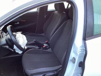 Peugeot 208 1.2 PureTech Bleu picture 10