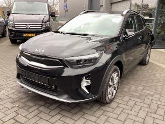 Vrakbiler auto Kia Stonic Stonic (YB), SUV, 2017 1.0i T-GDi 12V Eco-Dynamics+ 2025/9