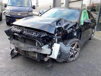 disassembly passenger cars Mercedes A-klasse A (177.0), Hatchback, 2018 / 2026 1.3 A-180 Turbo 16V 2020/1