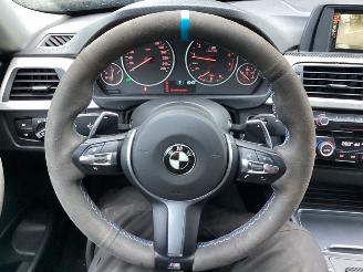 BMW 3-serie 320 I High Executive picture 15