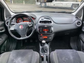 Fiat Punto Evo 0.9 Twinair Sport picture 9