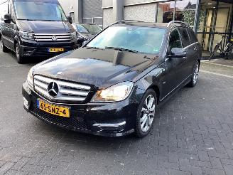 skadebil auto Mercedes C-klasse 2.2 Cdi Business Clas Avantgarde 2011/11
