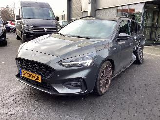 skadebil auto Ford Focus 1.0 Ecoboost ST Line Business 2019/9