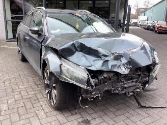 Skoda Superb Superb Combi (3V5), Combi, 2015 / 2024 1.6 TDI picture 3