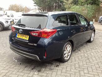 Toyota Auris 1.8 Hybrid Lease+ picture 5