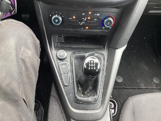 Ford Focus 1.0 Lease Edition picture 11