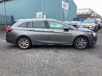 Opel Astra 1.4 Turbo Innovation picture 4