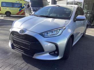 Vrakbiler auto Toyota Yaris Yaris IV (P21/PA1/PH1), Hatchback, 2020 1.5 12V Hybrid 115 2024/3