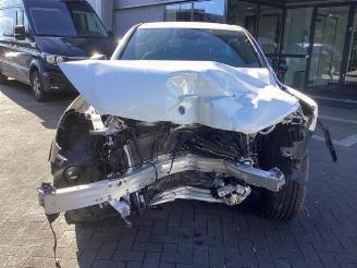 Vrakbiler auto Mercedes C-klasse GLC Coupe (C253), SUV, 2016 / 2023 2.0 200 16V EQ Boost 2020/8