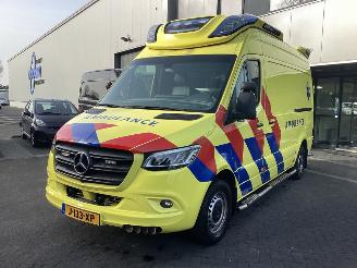 skadebil auto Mercedes Sprinter 319 V6Ambulance 2020/12