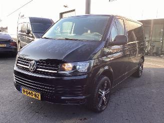 skadebil auto Volkswagen Transporter 2.0 TDi 2017/1