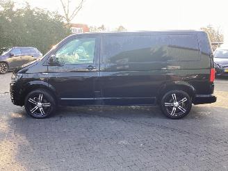 Volkswagen Transporter 2.0 TDi picture 9