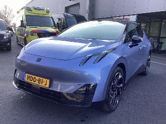 Voiture accidenté Lynk & Co  Model 02 More 66 KWH 2025/2