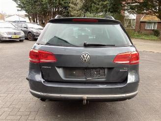 Volkswagen Passat Passat Variant (365), Combi, 2010 / 2015 1.6 TDI 16V Bluemotion picture 6