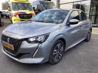 krockskadad bil auto Peugeot 208 1.2 Vti Pure Tech 2021/9
