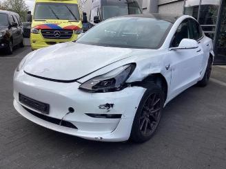 demontáž osobní automobily Tesla Model 3 Model 3, Sedan, 2017 Standard RWD Plus 60 kWh 2020/12