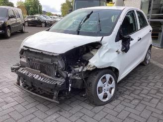 Coche siniestrado Kia Picanto Picanto (TA), Hatchback, 2011 / 2017 1.0 12V 2014/4