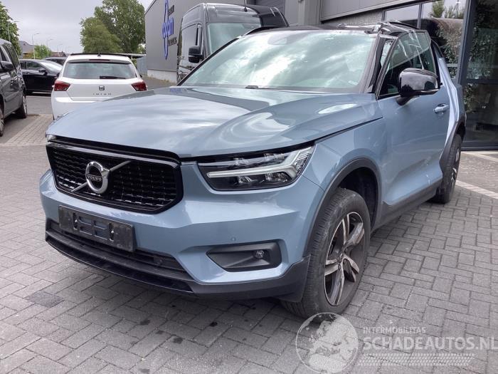Volvo XC40 XC40 (XZ), SUV, 2017 1.5 T3 12V