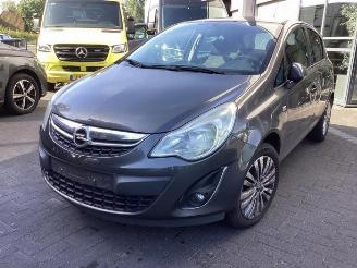 Coche siniestrado Opel Corsa Corsa D, Hatchback, 2006 / 2014 1.2 16V 2011/10